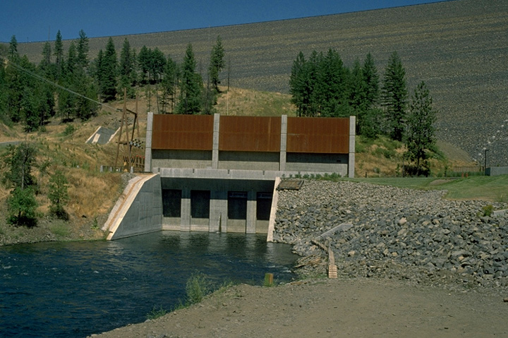 Lost Creek Dam 1